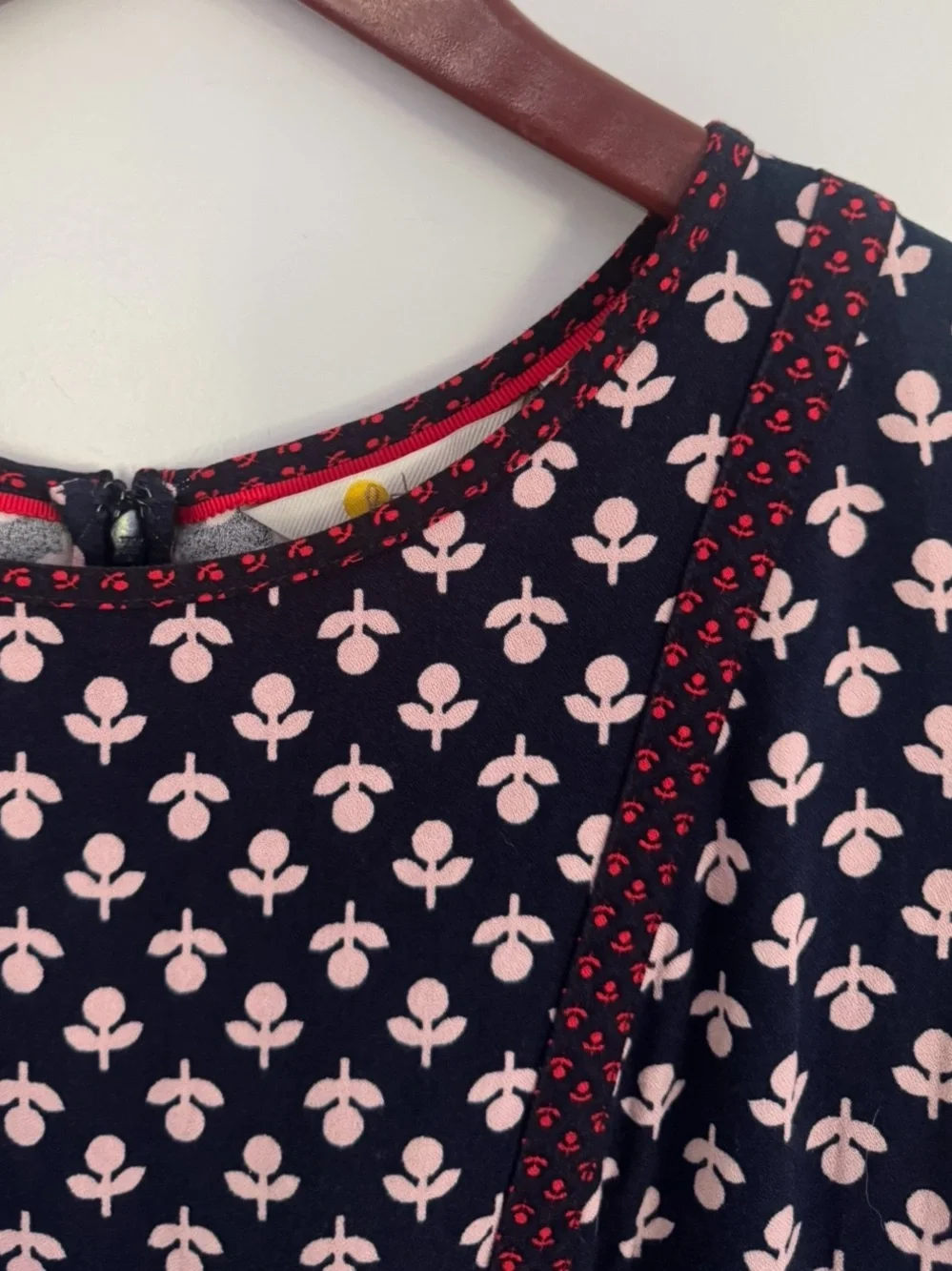 Boden navy pink